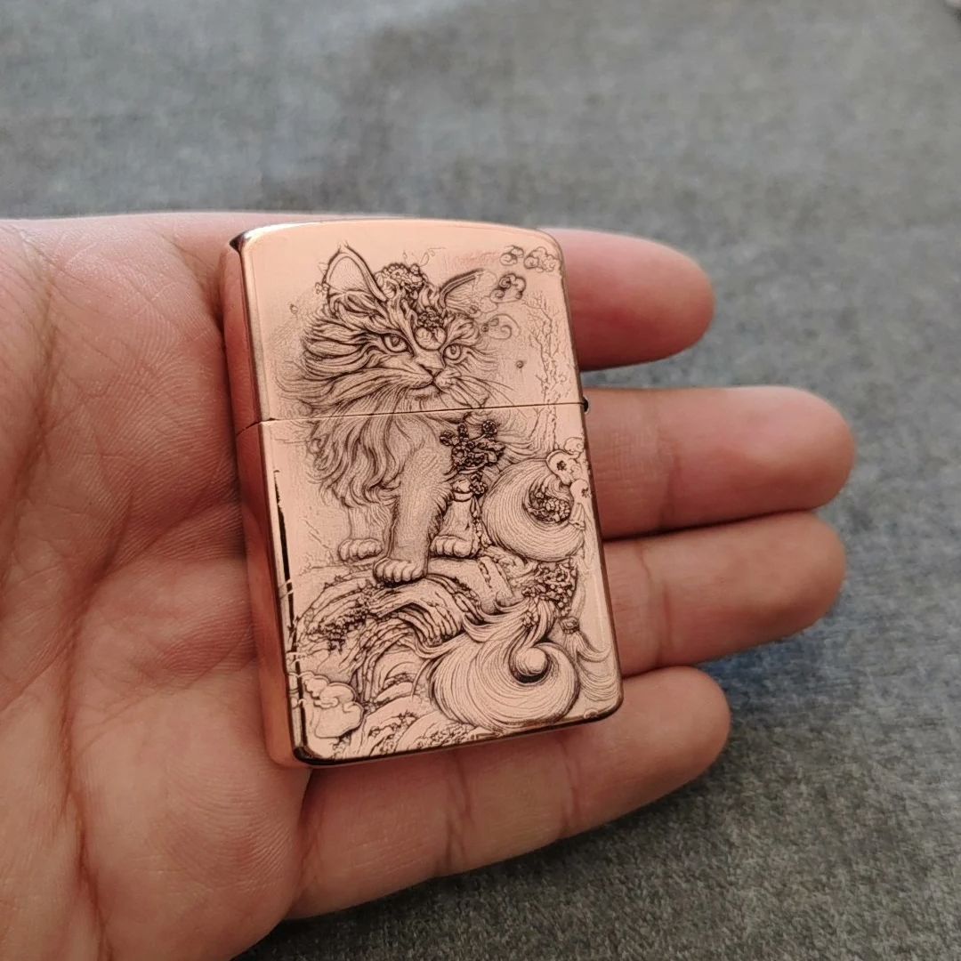 Rood koperen geëmbosseerde kat - Vintage Collectible Lighters recensie en prijs