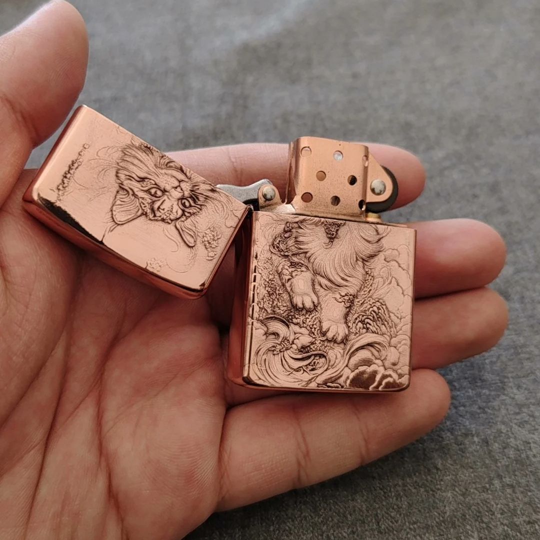 Rood koperen geëmbosseerde kat - Vintage Collectible Lighters recensie en prijs
