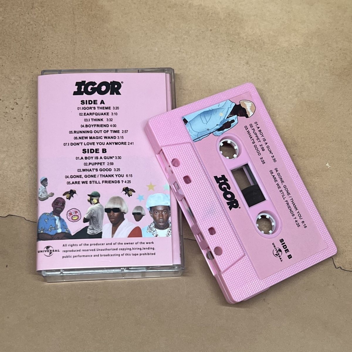 Tweekleurige roze cassetteband - Vintage Collectibles recensie en prijs